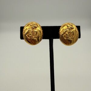 CHANEL Coco Mademoiselle Vintage Gold Clip-On Earrings